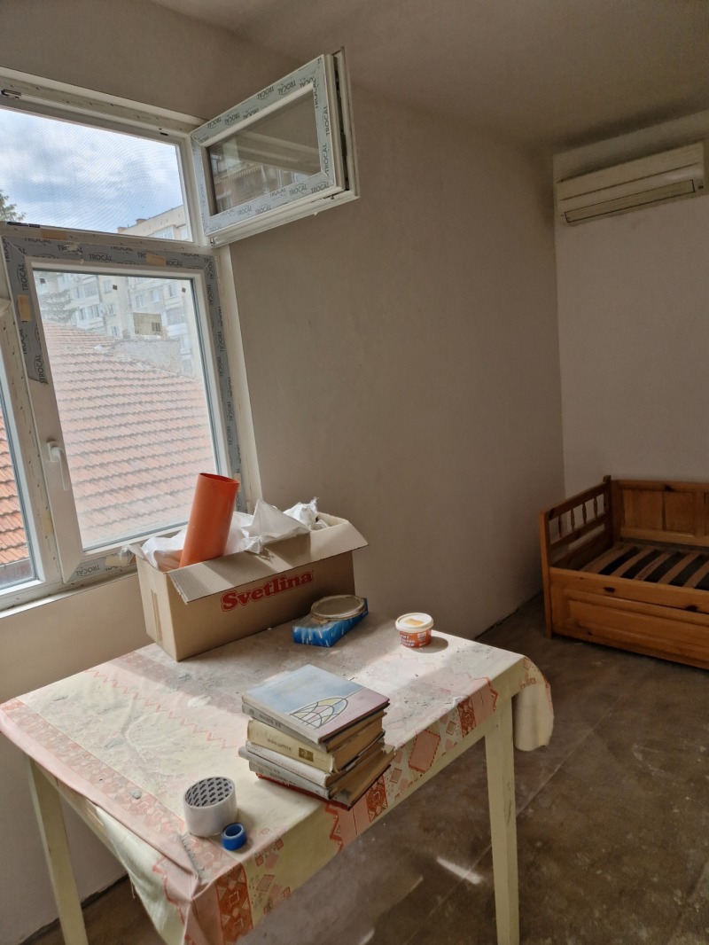 Myytävänä  3+ makuuhuone Plovdiv , Vastanitšeski , 182 neliömetriä | 31466917 - kuva [10]