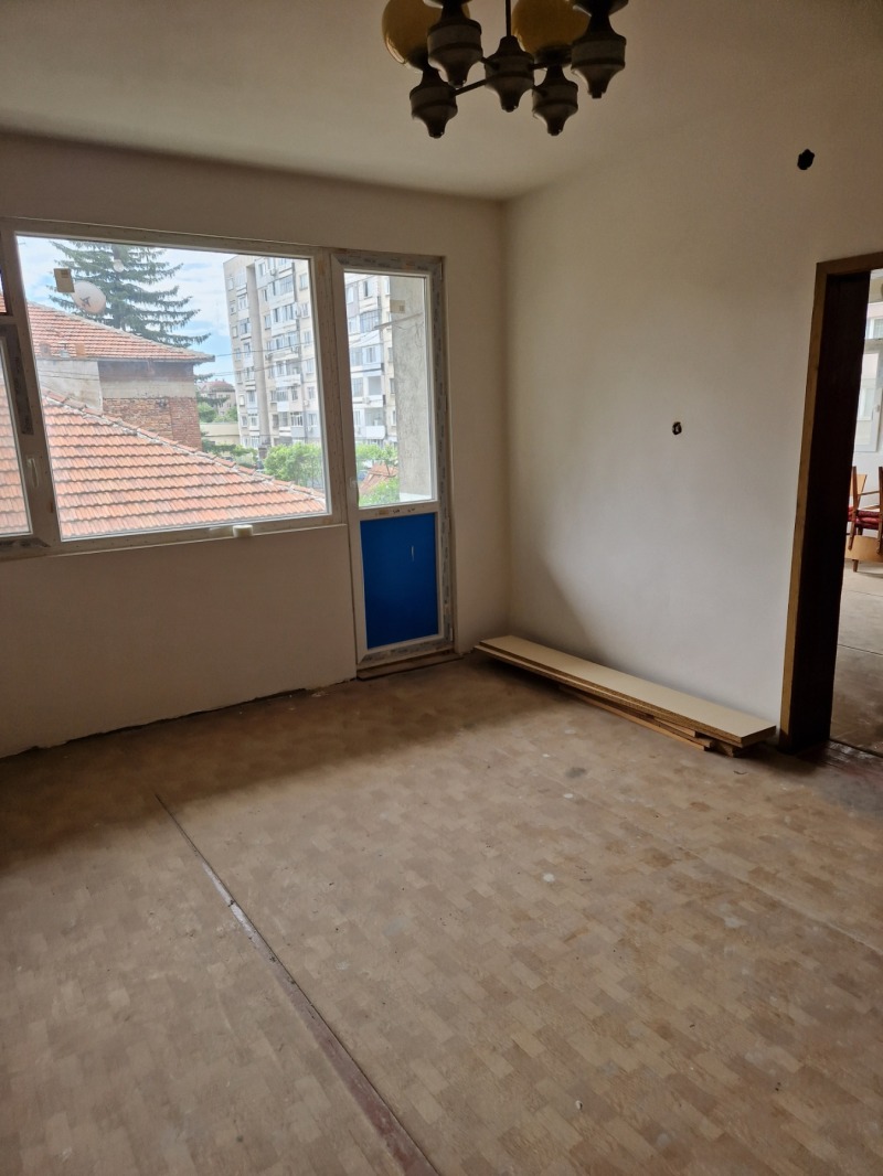 Myytävänä  3+ makuuhuone Plovdiv , Vastanitšeski , 182 neliömetriä | 31466917 - kuva [4]