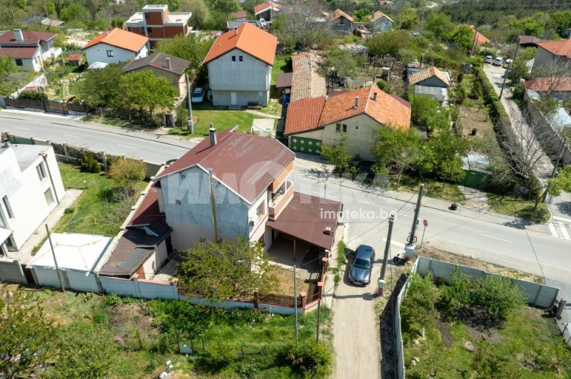 Till salu  Hus Varna , m-t Dobreva tjesjma , 117 kvm | 33908894 - bild [9]