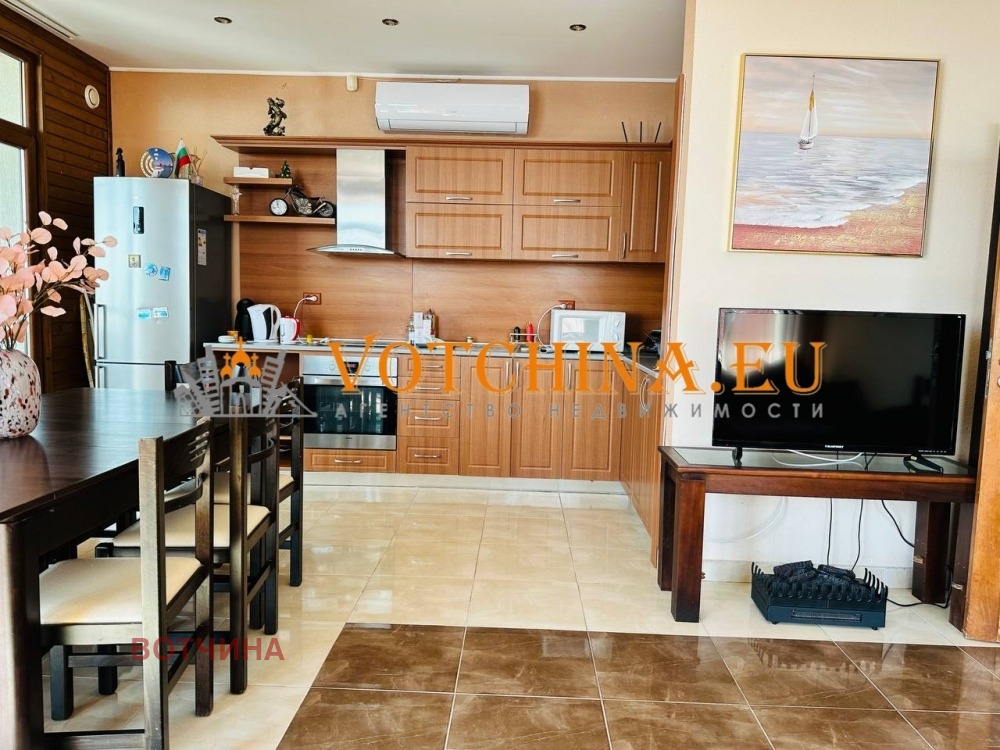 Продава КЪЩА, гр. Балчик, област Добрич, снимка 13 - Къщи - 54360677