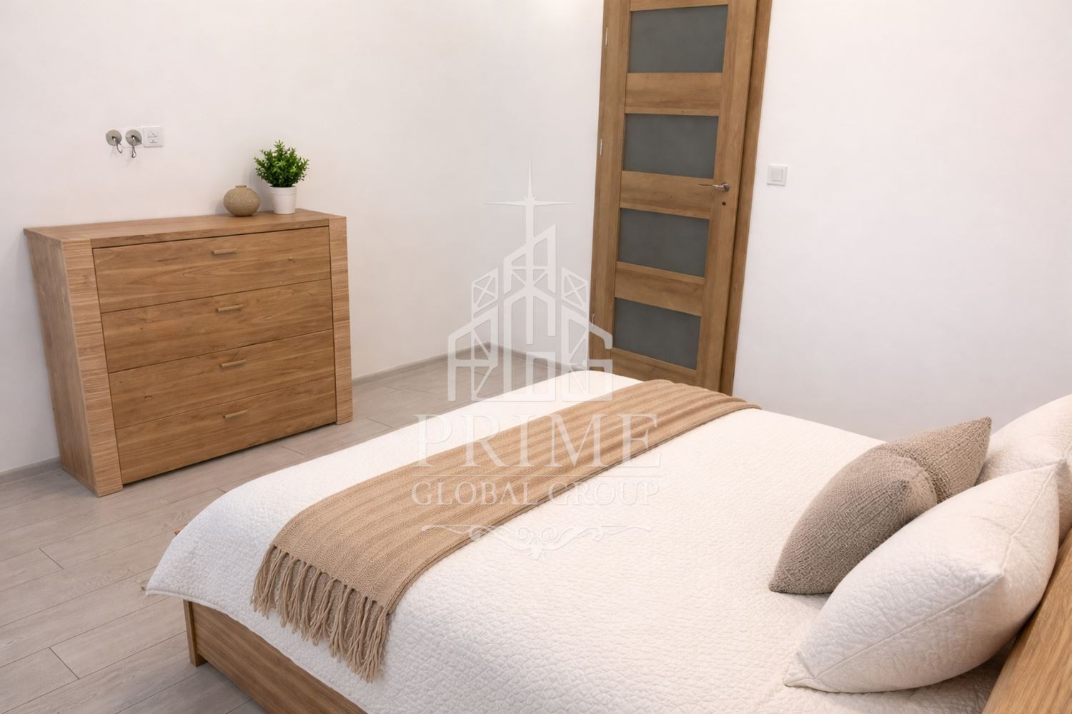 Продава КЪЩА, гр. Поморие, област Бургас, снимка 11 - Къщи - 54251127