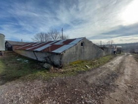 Teollisuusrakennus Beljakovets, Veliko Tarnovo alue 1