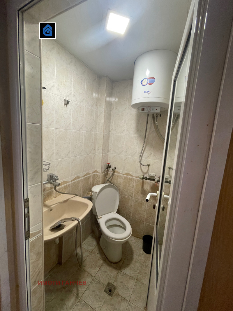 Продаја  1 спаваћа соба Стара Загора , Три чучура - центар , 52 м2 | 10383290 - слика [12]