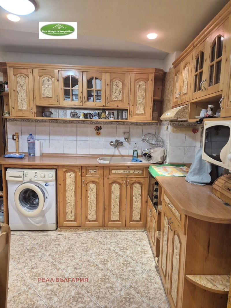 Na sprzedaż  1 sypialnia Ruse , Czarodejka - Sewer , 68 mkw | 17583612 - obraz [5]