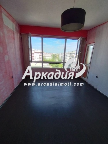 Продава  3-стаен, град Пловдив, Въстанически • 93 500 EUR • ID 93196417 — holmes.bg - [1] 