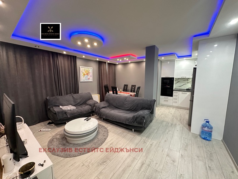 Na prodej  2 ložnice Plovdiv , Christo Smirnenski , 102 m2 | 34533068