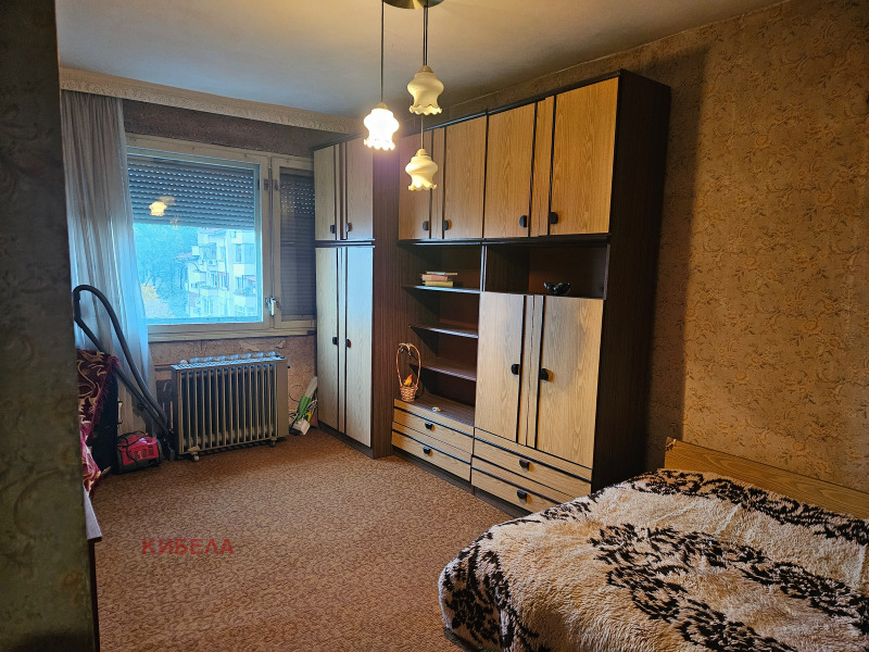 À venda  3 quartos Pleven , 9-ti kvartal , 103 m² | 68735422 - imagem [3]