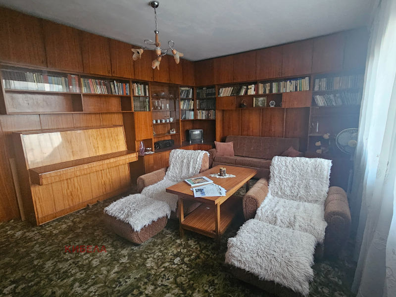 À venda  3 quartos Pleven , 9-ti kvartal , 103 m² | 68735422
