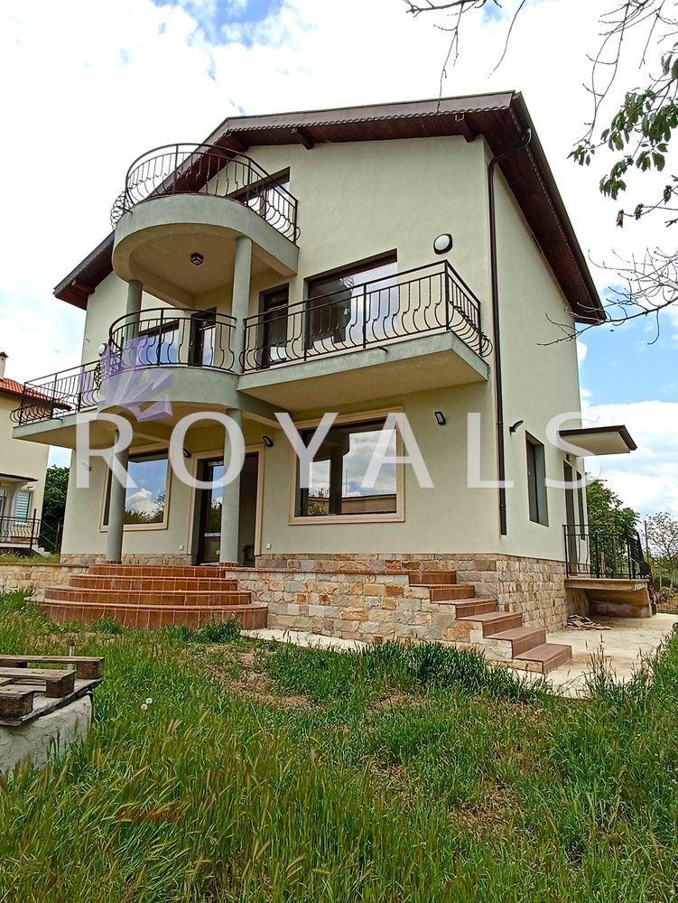 Продава КЪЩА, с. Равна гора, област Варна, снимка 9 - Къщи - 55185269