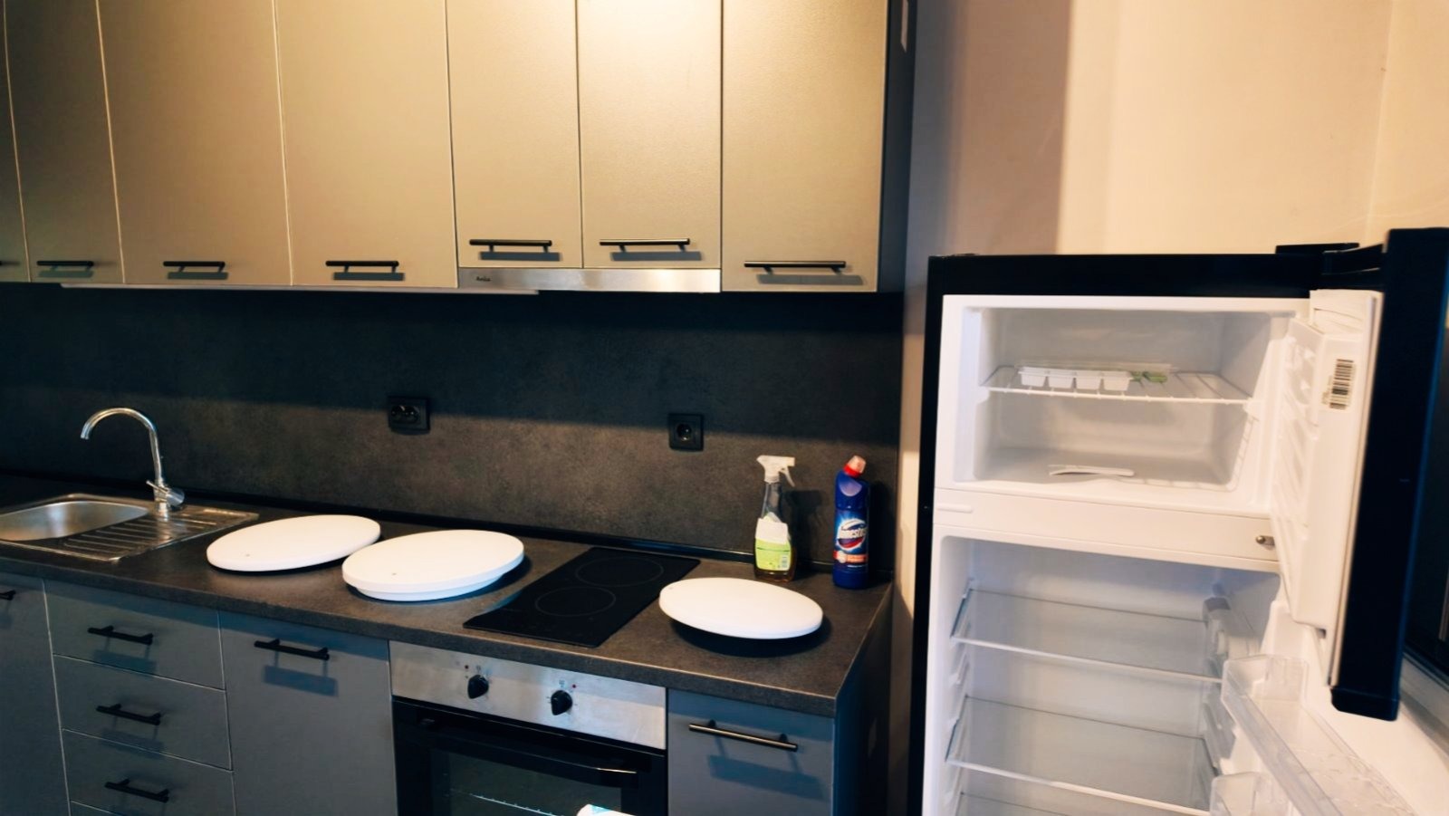 Продава 2-СТАЕН, гр. София, Карпузица, снимка 3 - Апартаменти - 56579677