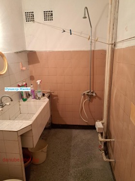 1 dormitorio Alei Vazrazhdane, Ruse 4