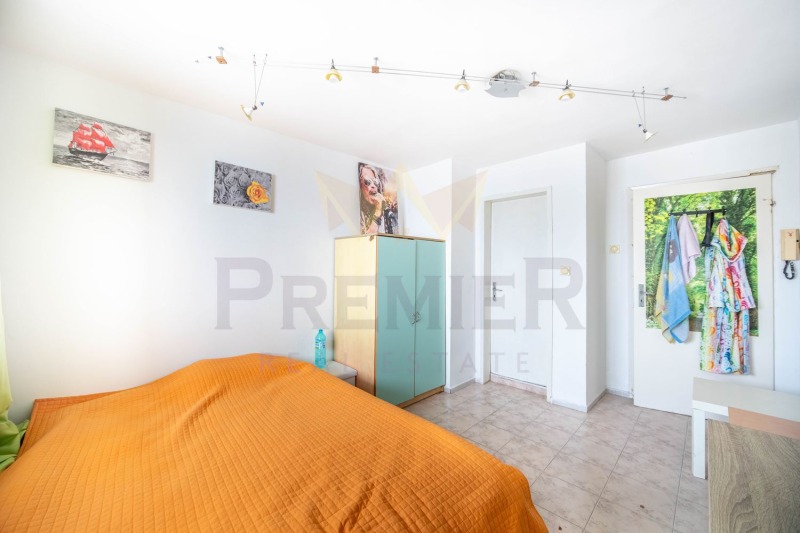 Til salg  Maisonette Varna , Levski 1 , 168 kvm | 92671947 - billede [17]