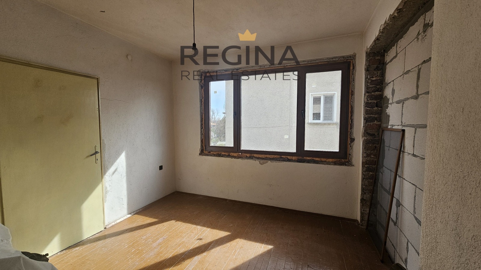 Продава ЕТАЖ ОТ КЪЩА, гр. Хисаря, област Пловдив, снимка 8 - Етаж от къща - 54626325