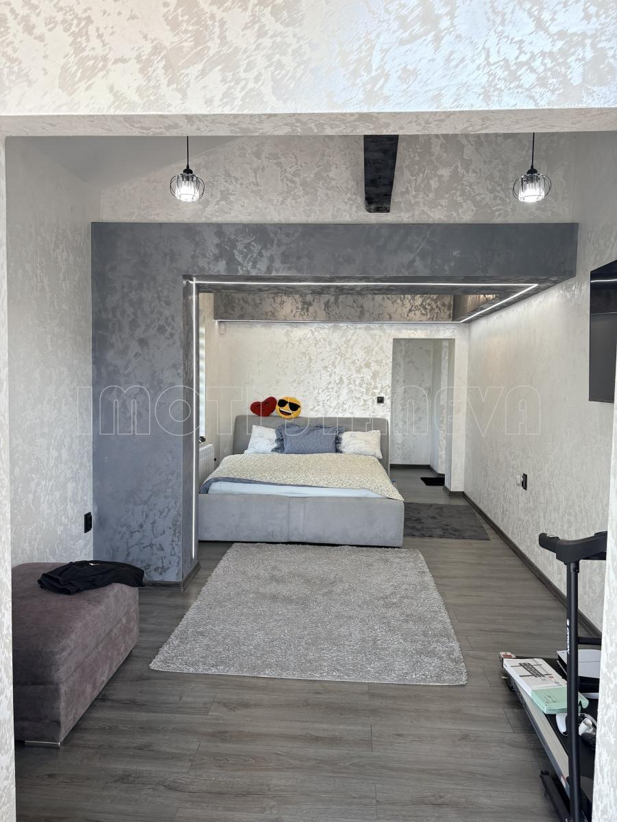 Продава КЪЩА, гр. Видин, Промишлена зона, снимка 16 - Къщи - 55740651