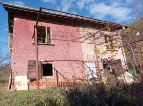 Продажба на имоти в с. Томпсън, област София - изображение 10 