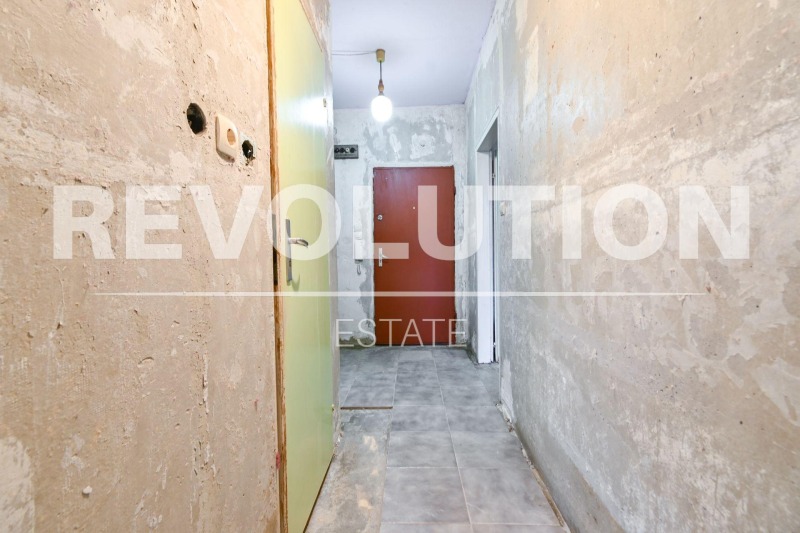 Продава 1-СТАЕН, гр. София, Връбница 2, снимка 4 - Апартаменти - 52477368