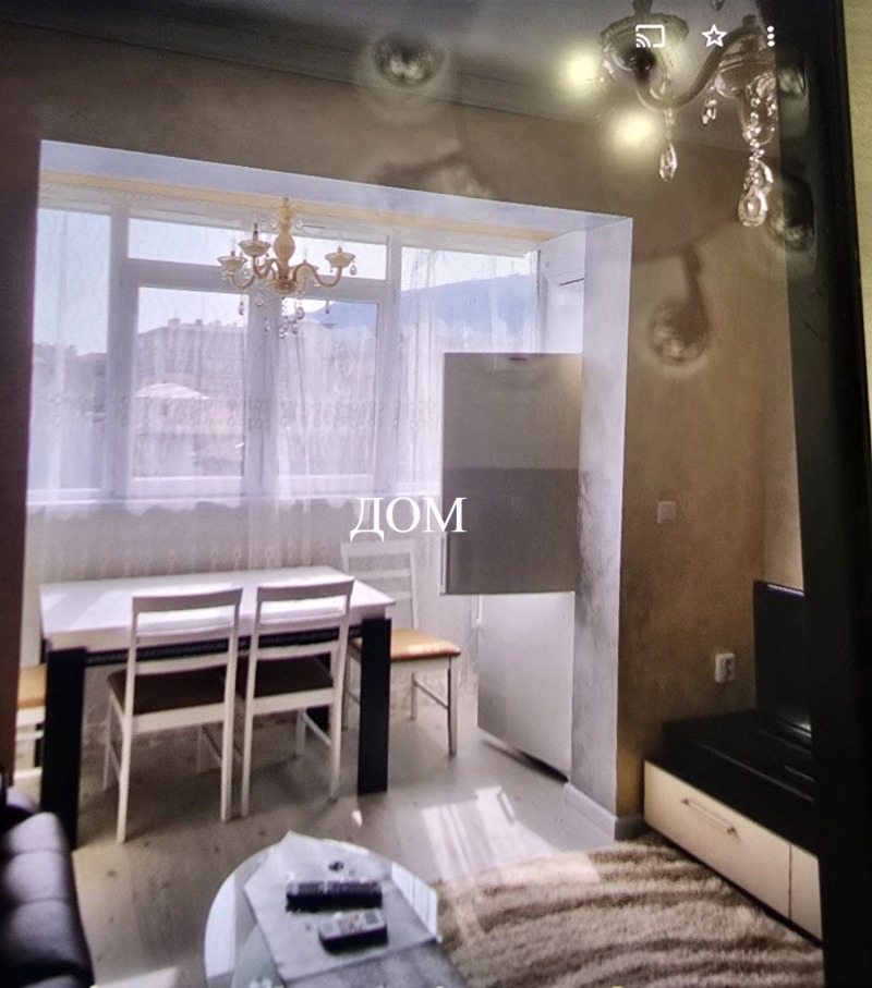 Продава 3-СТАЕН, гр. Шумен, Център, снимка 6 - Апартаменти - 52615604