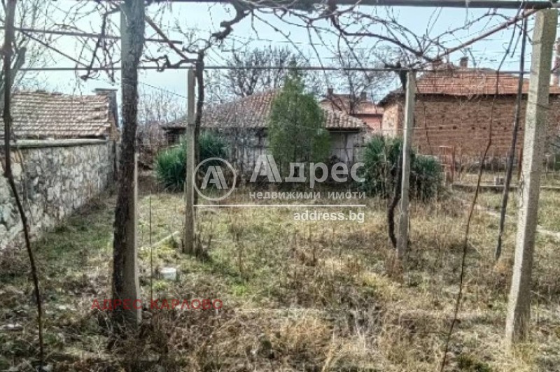 Продава КЪЩА, с. Кърнаре, област Пловдив, снимка 5 - Къщи - 45353347