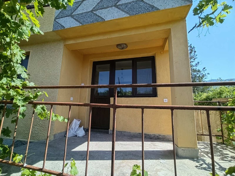 Продава  Къща област Пловдив , с. Кърнаре , 100 кв.м | 81165869 - изображение [3]