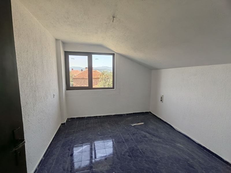 Продава  Къща област Пловдив , с. Кърнаре , 100 кв.м | 81165869 - изображение [7]