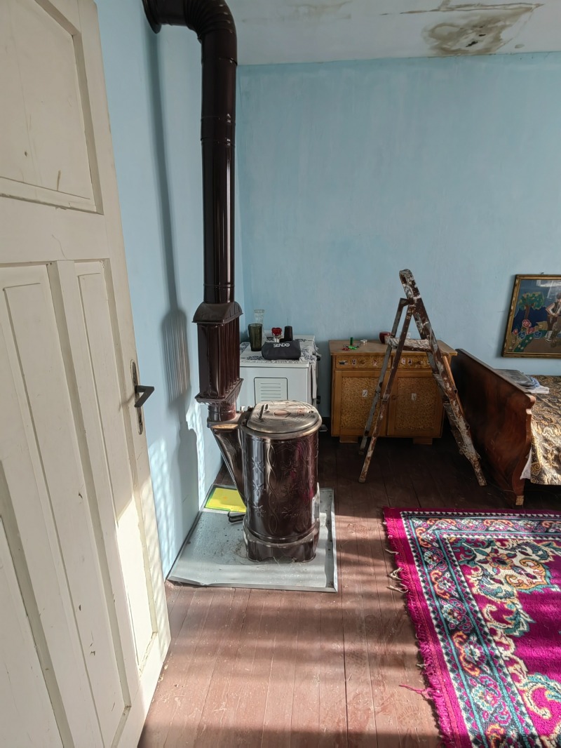 Продава КЪЩА, с. Владиславци, област София област, снимка 13 - Къщи - 52855184