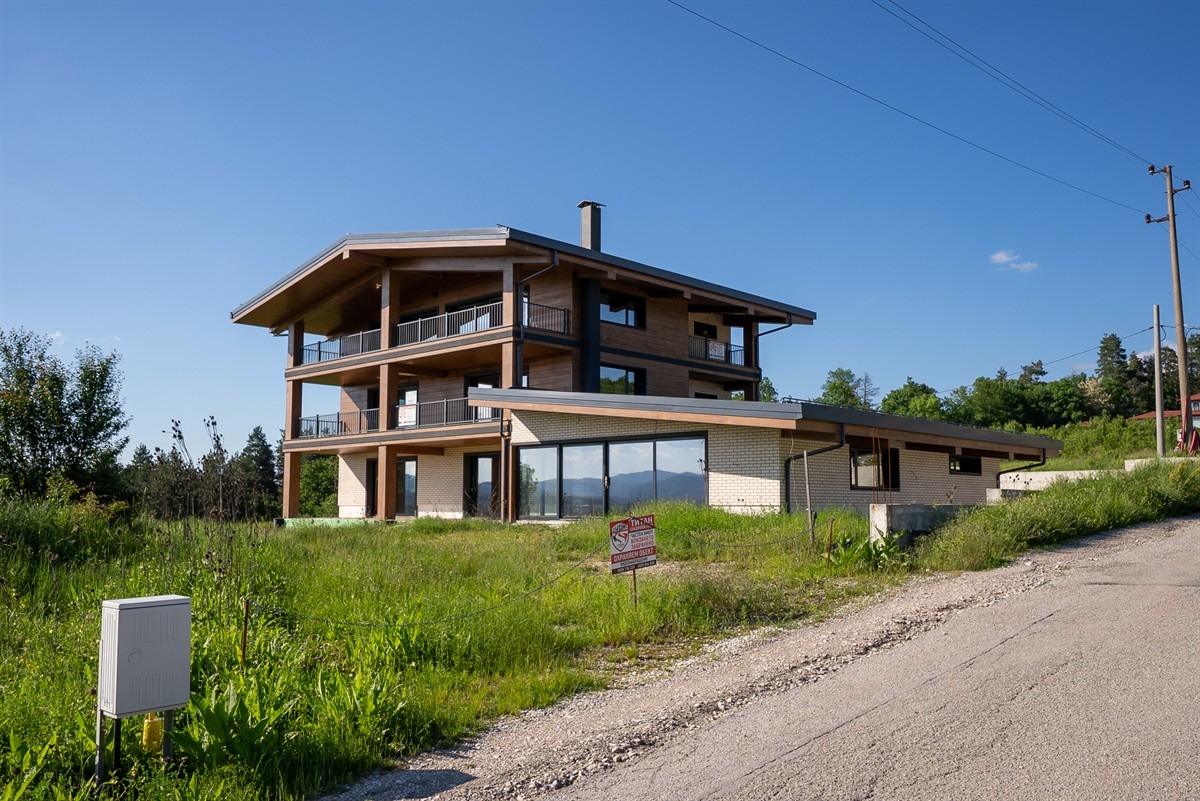 Продава КЪЩА, гр. Габрово, Център, снимка 1 - Къщи - 54689055