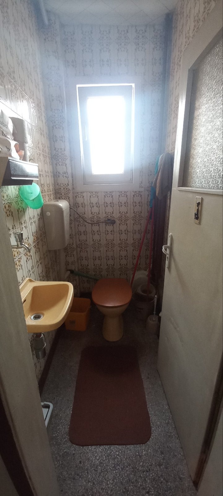 Продава 3-СТАЕН, гр. Шумен, Център, снимка 6 - Апартаменти - 55461662