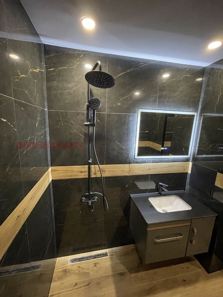 In vendita  3 camere da letto Sofia , Serdika , 100 mq | 52365956
