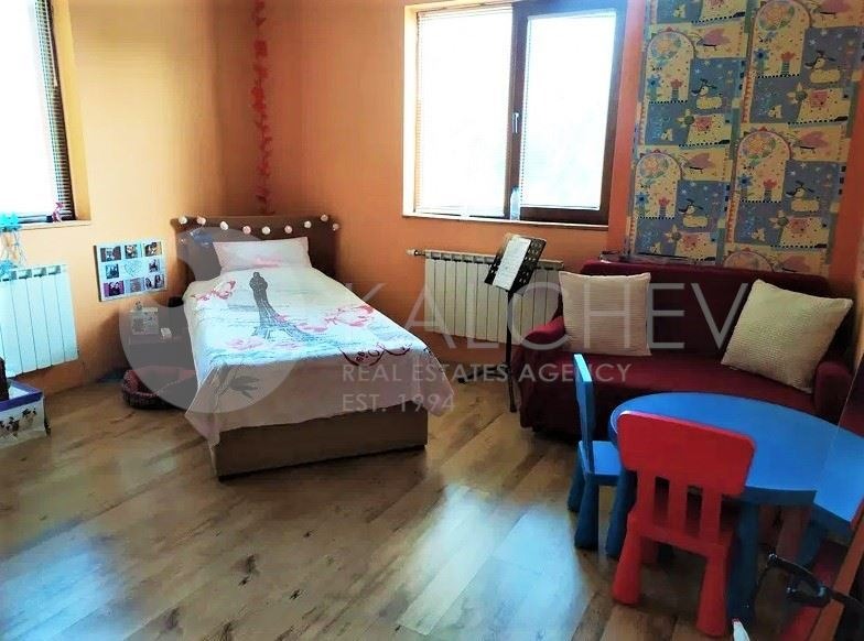 Продава КЪЩА, с. Долина, област Добрич, снимка 11 - Къщи - 54249945