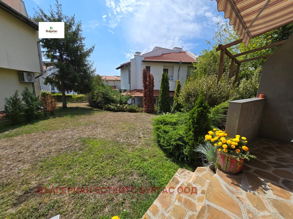 Продава КЪЩА, с. Кошарица, област Бургас, снимка 1 - Къщи - 54625188