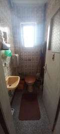 Продава 3-СТАЕН, град Шумен, Център • 165000 € / 322711.95 лв. • 90752021 6