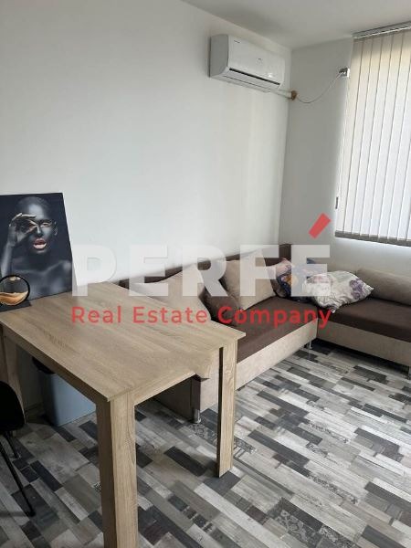 Продава 2-СТАЕН, гр. Бургас, област Бургас, снимка 1 - Aпартаменти - 49536703