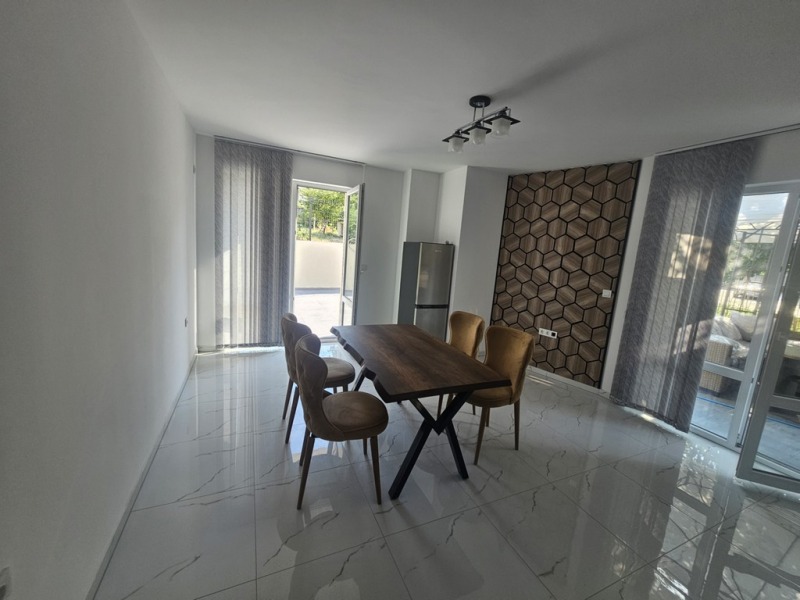 En venta  2 dormitorios Kardzhali , Veselchane , 100 metros cuadrados | 96368312 - imagen [2]