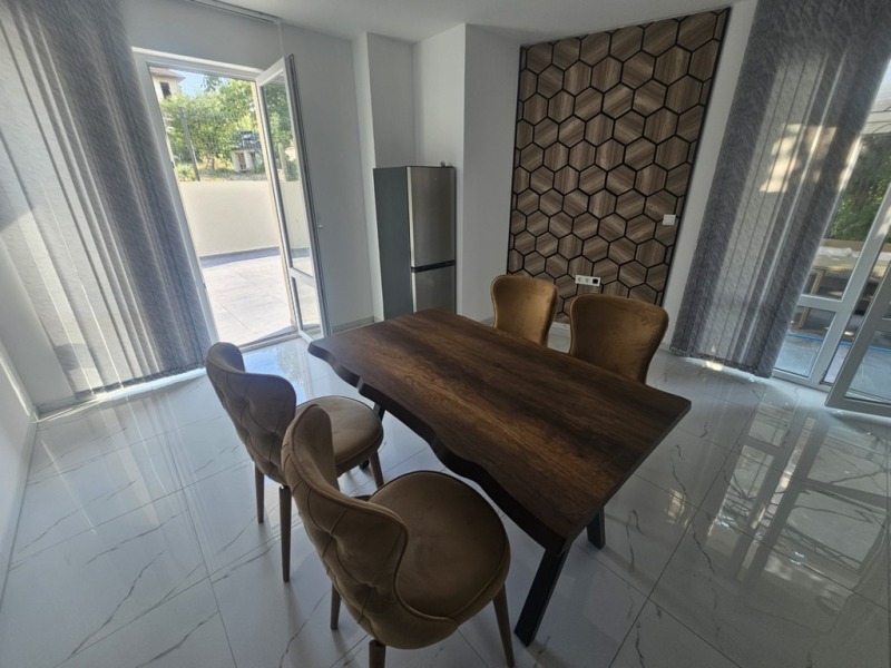 En venta  2 dormitorios Kardzhali , Veselchane , 100 metros cuadrados | 96368312 - imagen [3]