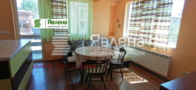 À venda  Andar da casa região Stara Zagora , Tchirpan , 200 m² | 55744656