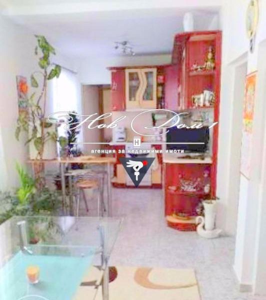 Продава  Етаж от къща област Варна , гр. Белослав , 120 кв.м | 83549051