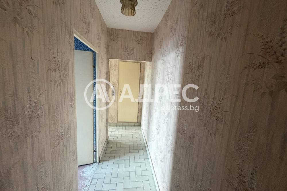 Продава 3-СТАЕН, гр. София, Фондови жилища, снимка 4 - Апартаменти - 54643028
