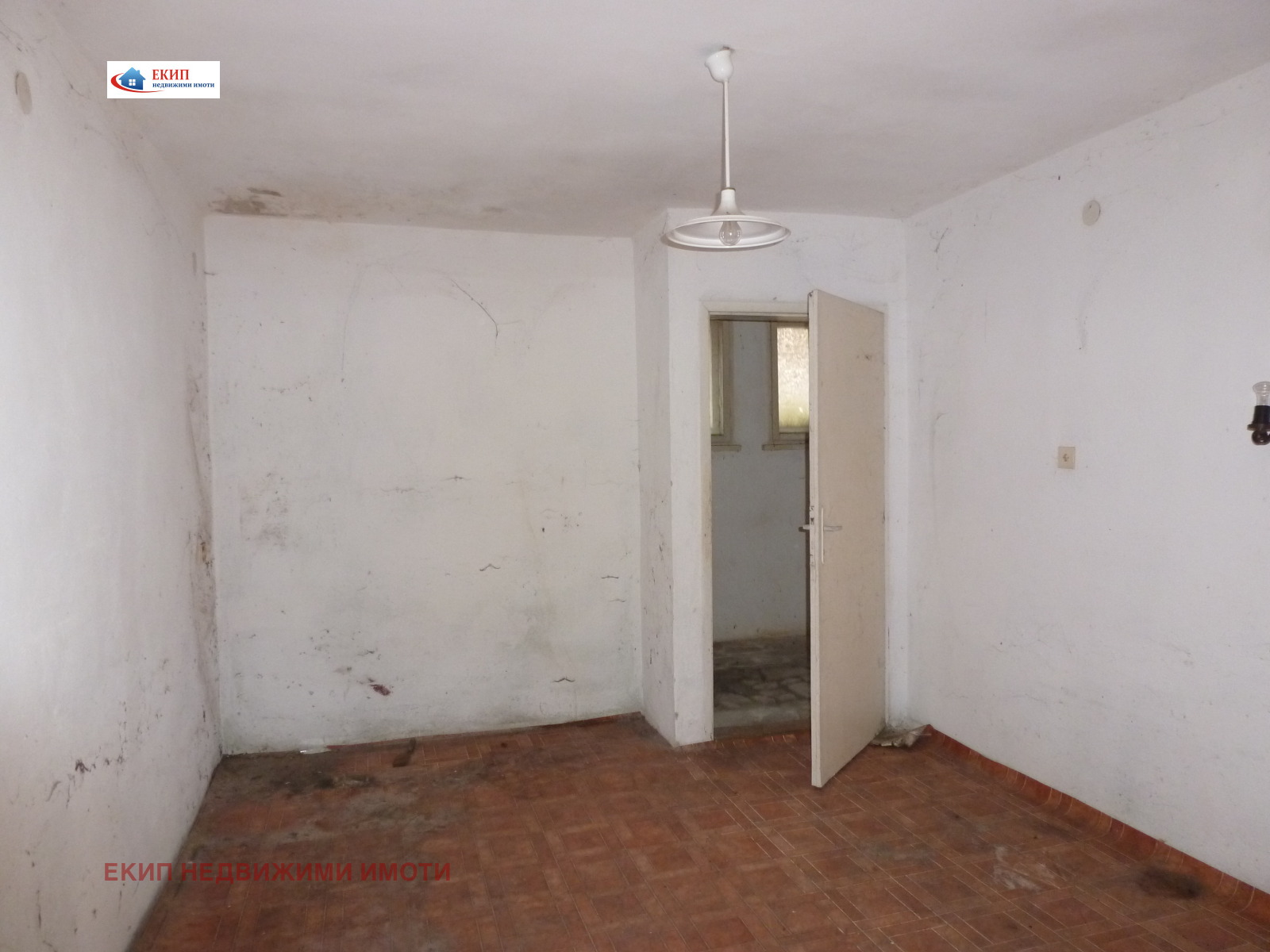 Продава КЪЩА, гр. Своге, област София област, снимка 12 - Къщи - 54071717