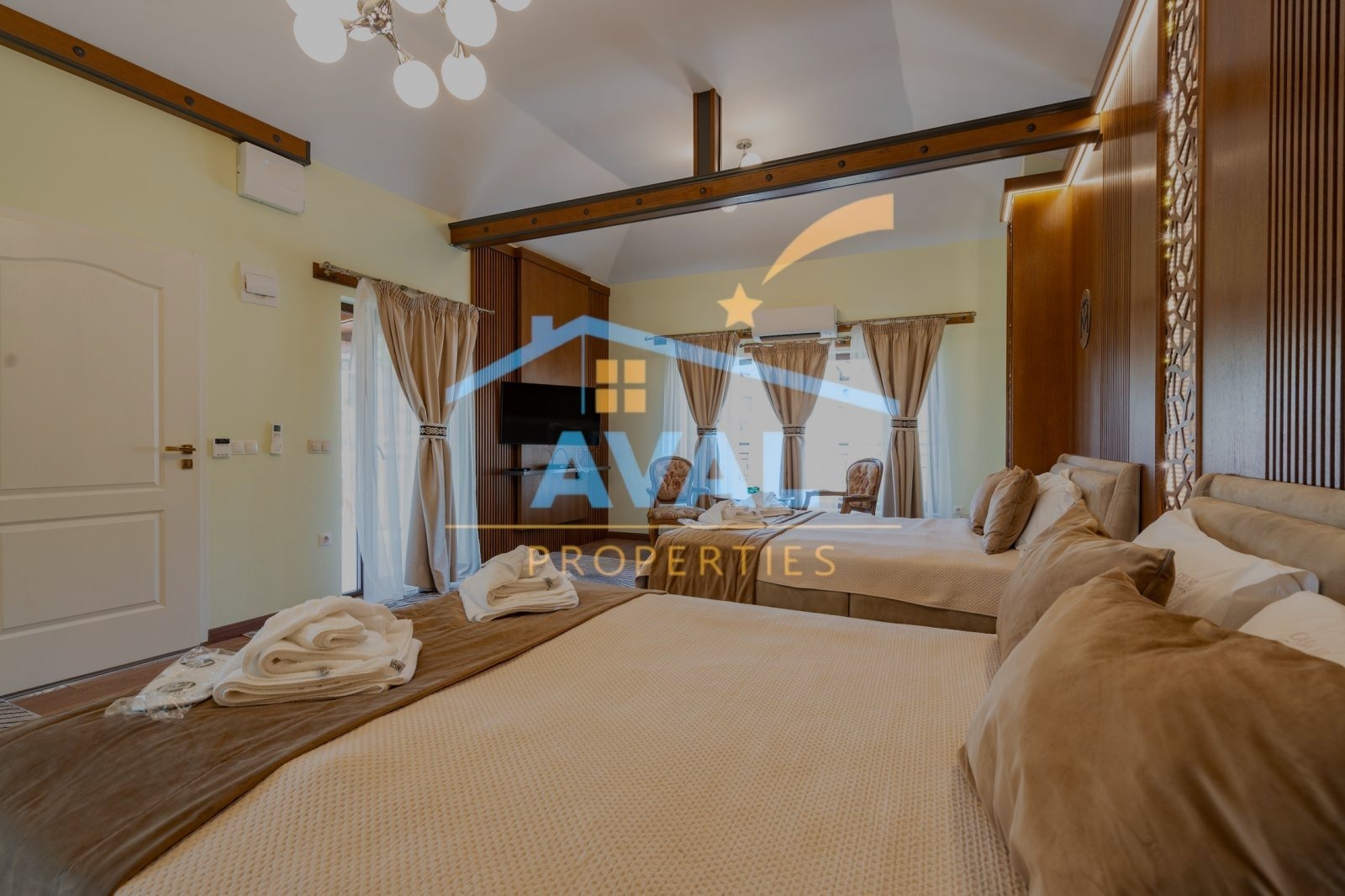 Продава КЪЩА, гр. Габрово, Център, снимка 11 - Къщи - 54189482