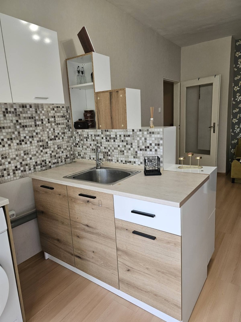 Продаја  1 спаваћа соба Софија , Лјулин 10 , 50 м2 | 29056849 - слика [4]