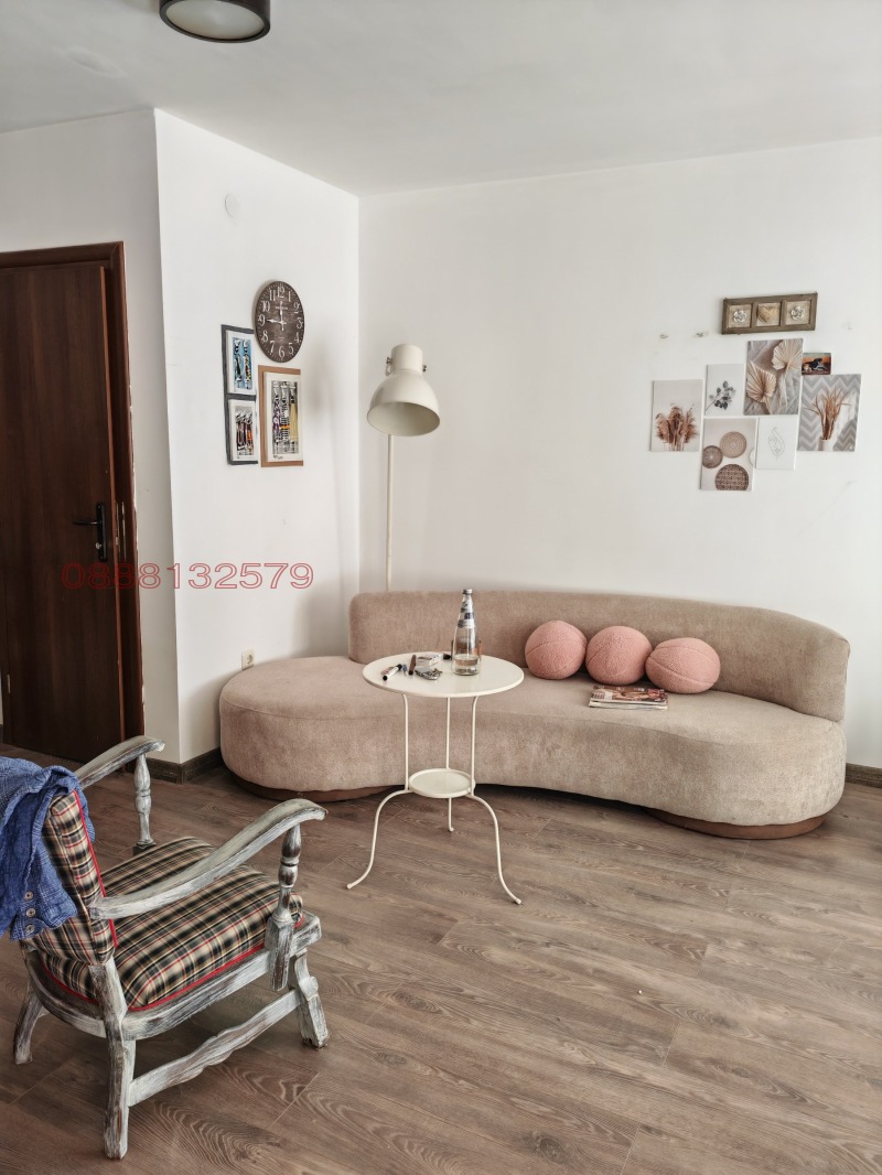 Til salgs  2 soverom Sofia , Drusjba 1 , 75 kvm | 40999552 - bilde [2]