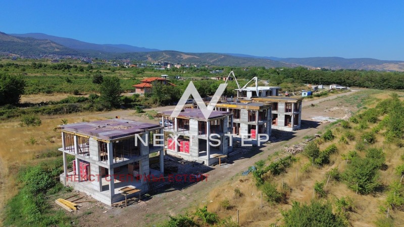 Продава  Къща област Пловдив , с. Марково , 175 кв.м | 42090527 - изображение [2]