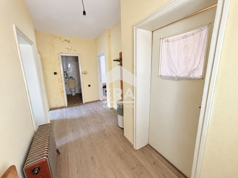 Продава КЪЩА, гр. Хасково, Тракийски, снимка 6 - Къщи - 56138410