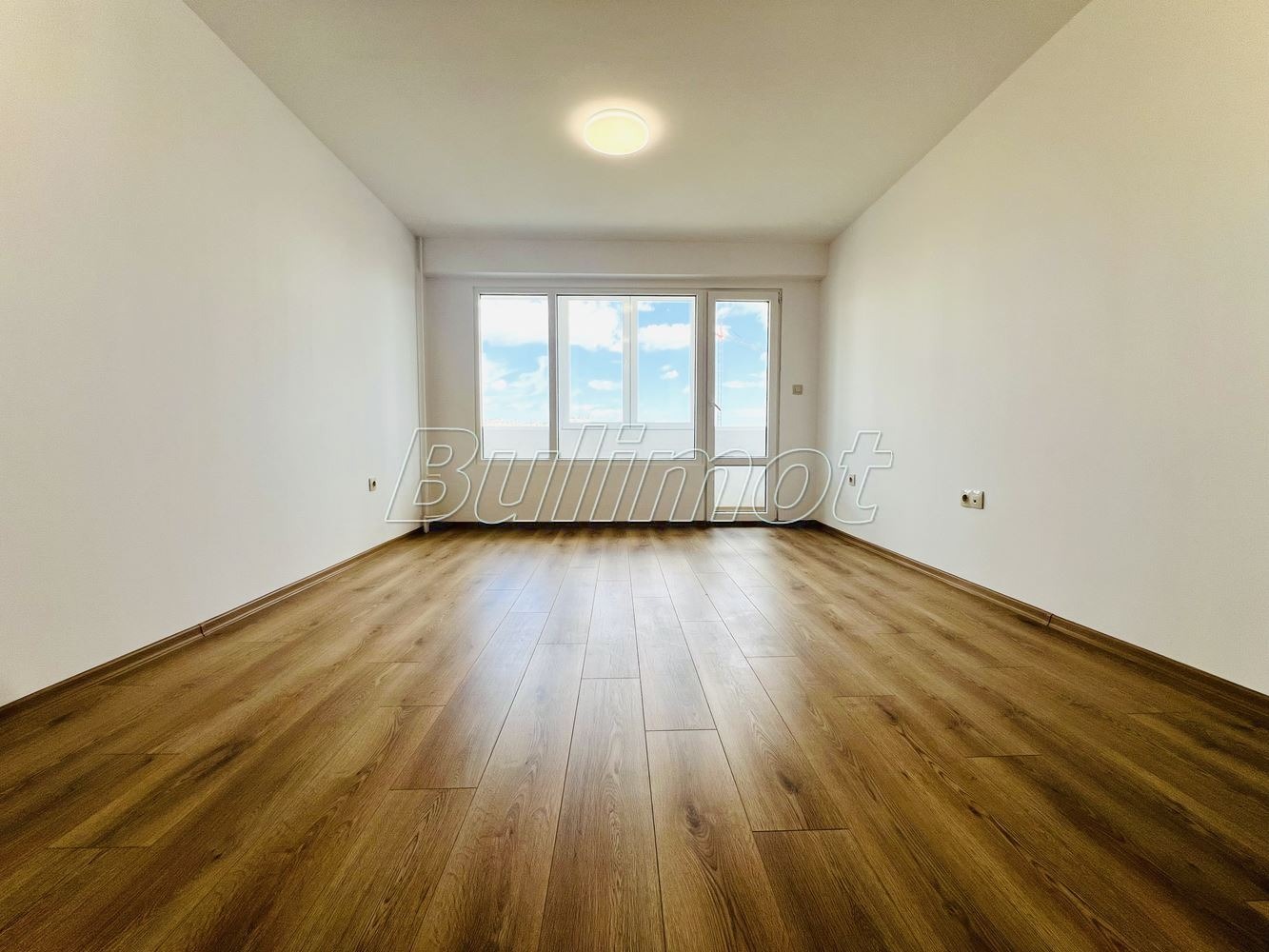 Продава 2-СТАЕН, гр. Варна, Младост 2