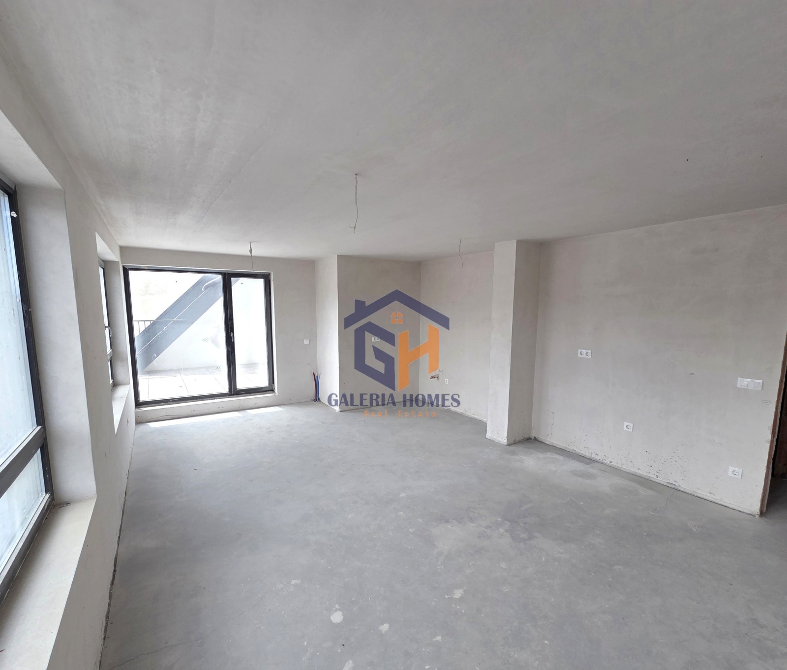Продава 3-СТАЕН, гр. София, Център, снимка 3 - Апартаменти - 52385554