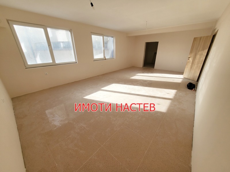 Продава 3-СТАЕН в град Шумен, Център - 134 кв.м / 171 282.78 € » 335 000 лв., ИМОТИ НАСТЕВ