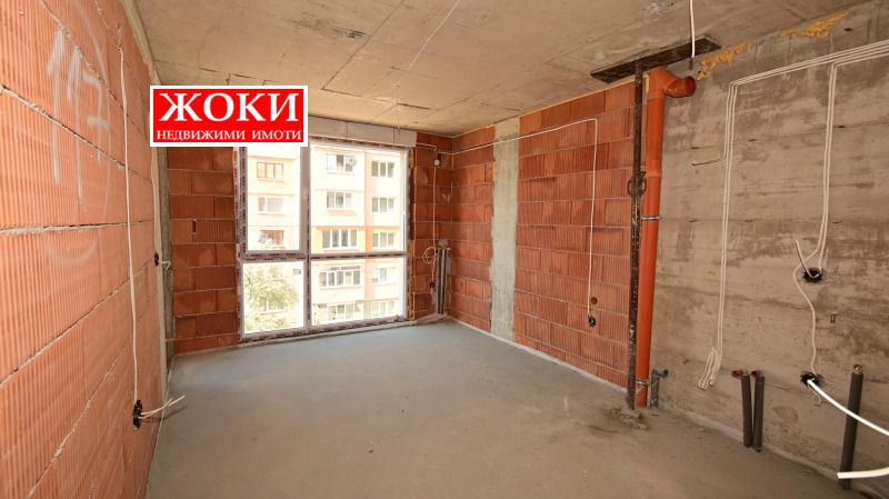 Eladó  1 hálószoba Pernik , Iztok , 55 négyzetméter | 95304509