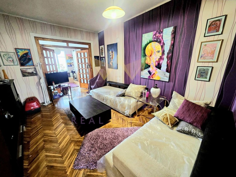 Продава  3-стаен град София , Център , 95 кв.м | 40406015