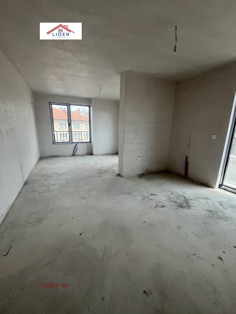 À venda  2 quartos Pleven , Idealen centar , 92 m² | 36486589 - imagem [2]