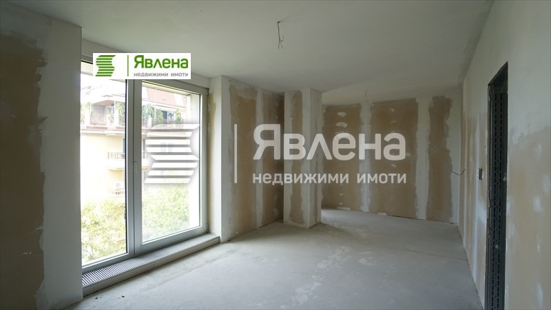 Myytävänä  2 makuuhuonetta Sofia , Iztok , 201 neliömetriä | 70085567 - kuva [12]